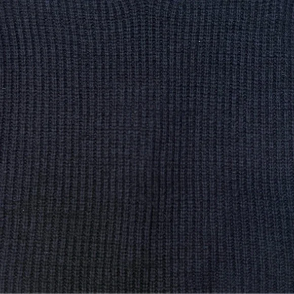 John + Jenn Navy Blue Long Sleeve V Neck Sweater-Size Small - Picture 5 of 7